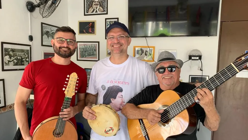 Jornalista cearense cria perfil discográfico do Choro no Instagram